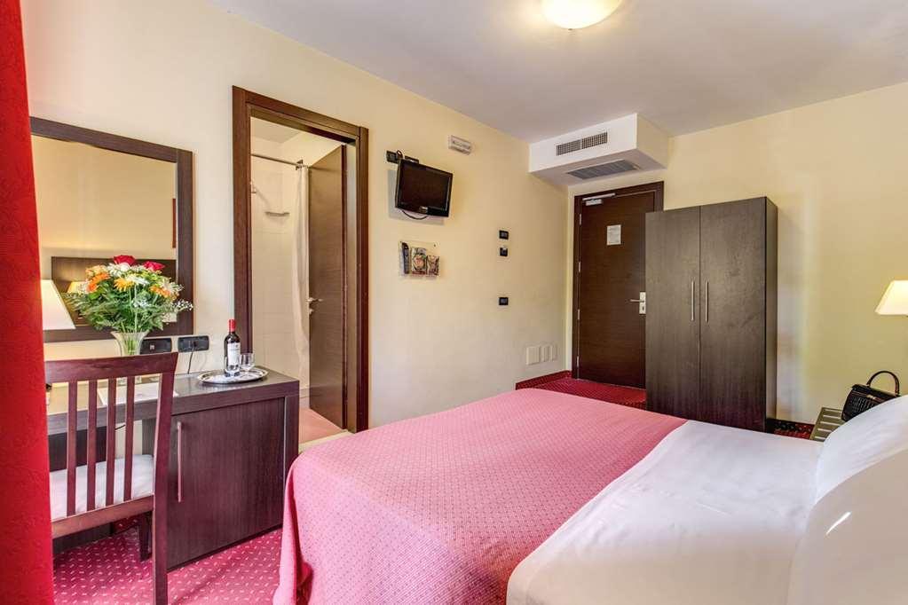 Hotel Versailles Řím Pokoj fotografie